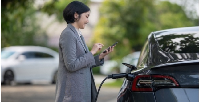 電気自動車(EV)は意外と充電と維持が簡単！その理由とは？